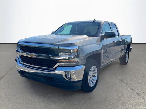 Used 2017 Chevrolet Silverado 1500 LT w/ All Star Edition image 3