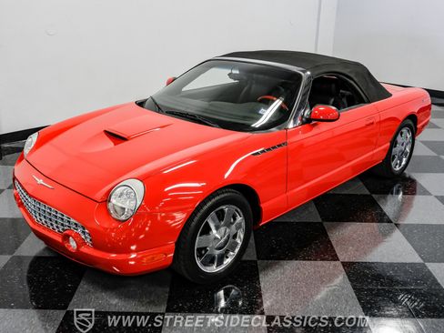 Used 2002 Ford Thunderbird image 34