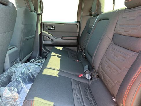 New 2025 Nissan Frontier PRO-4X image 14