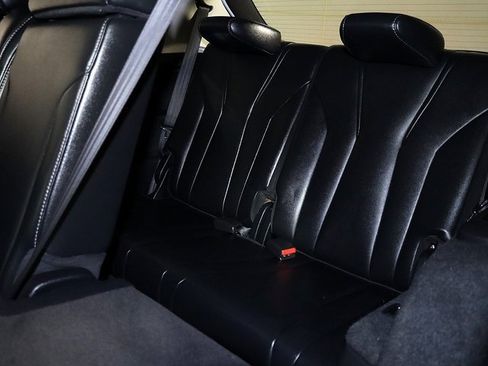 Used 2023 Acura MDX SH-AWD w/ Technology Package image 14