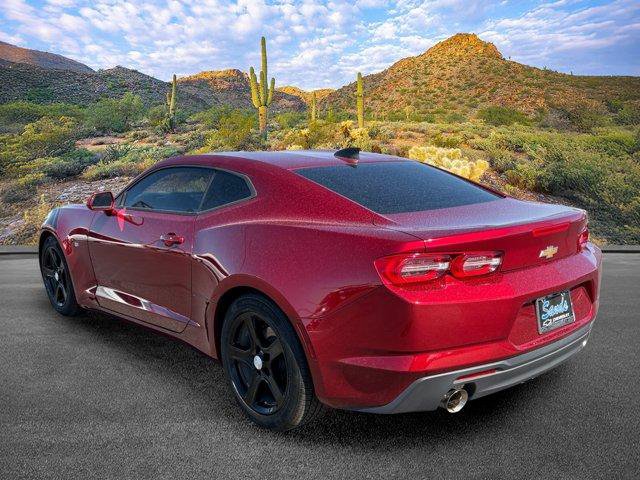 Used 2023 Chevrolet Camaro LT RWD image 5