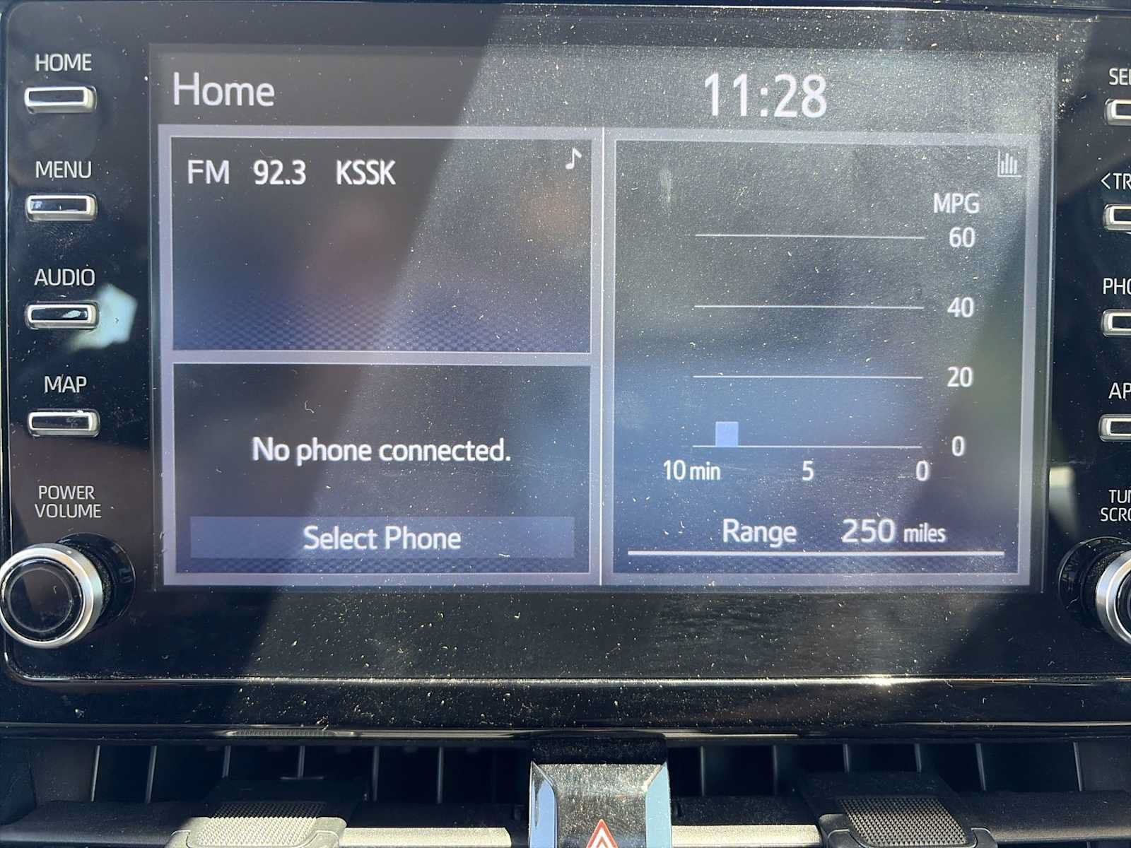 Used 2021 Toyota Corolla LE FWD image 12