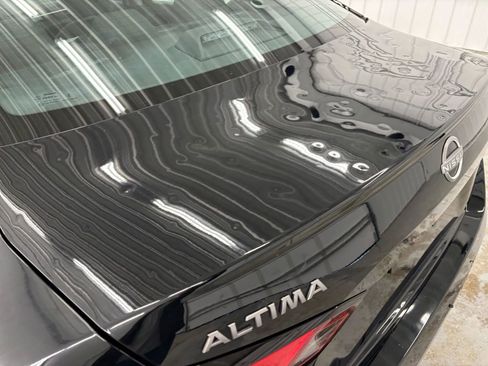 Used 2024 Nissan Altima 2.5 SV image 24