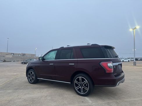 Used 2021 Ford Expedition Limited image 17