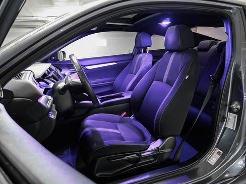 Used 2020 Honda Civic EX image 19