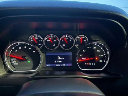 Used 2021 Chevrolet Silverado 1500 LT image 29