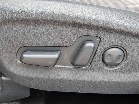 Used 2019 Hyundai Tucson Value w/ Cargo Package image 17