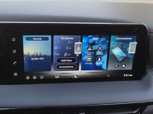 New 2026 Nissan Kicks SR image 20