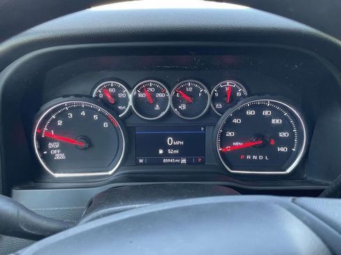 Used 2022 Chevrolet Silverado 1500 Custom w/ Safety Confidence Package AWD/4WD image 20