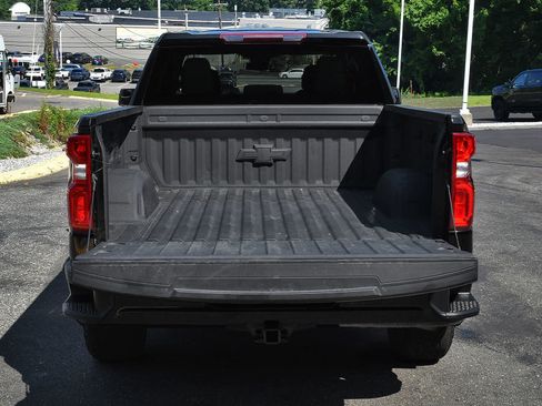 Used 2024 Chevrolet Silverado 1500 RST w/ Protection Package AWD/4WD image 8
