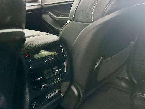 Used 2023 Jeep Grand Cherokee L Limited image 27