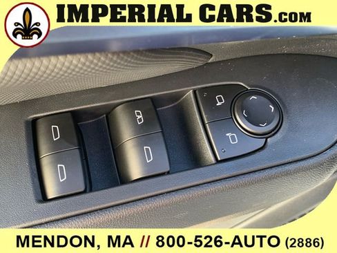 New 2026 Chevrolet Equinox EV LT image 21