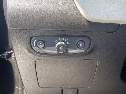Used 2021 Buick Encore GX Preferred image 19
