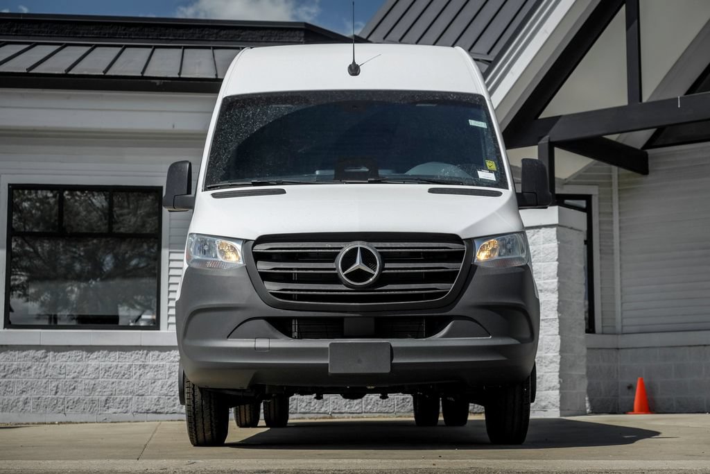Used 2026 Mercedes-Benz Sprinter 3500 image 5