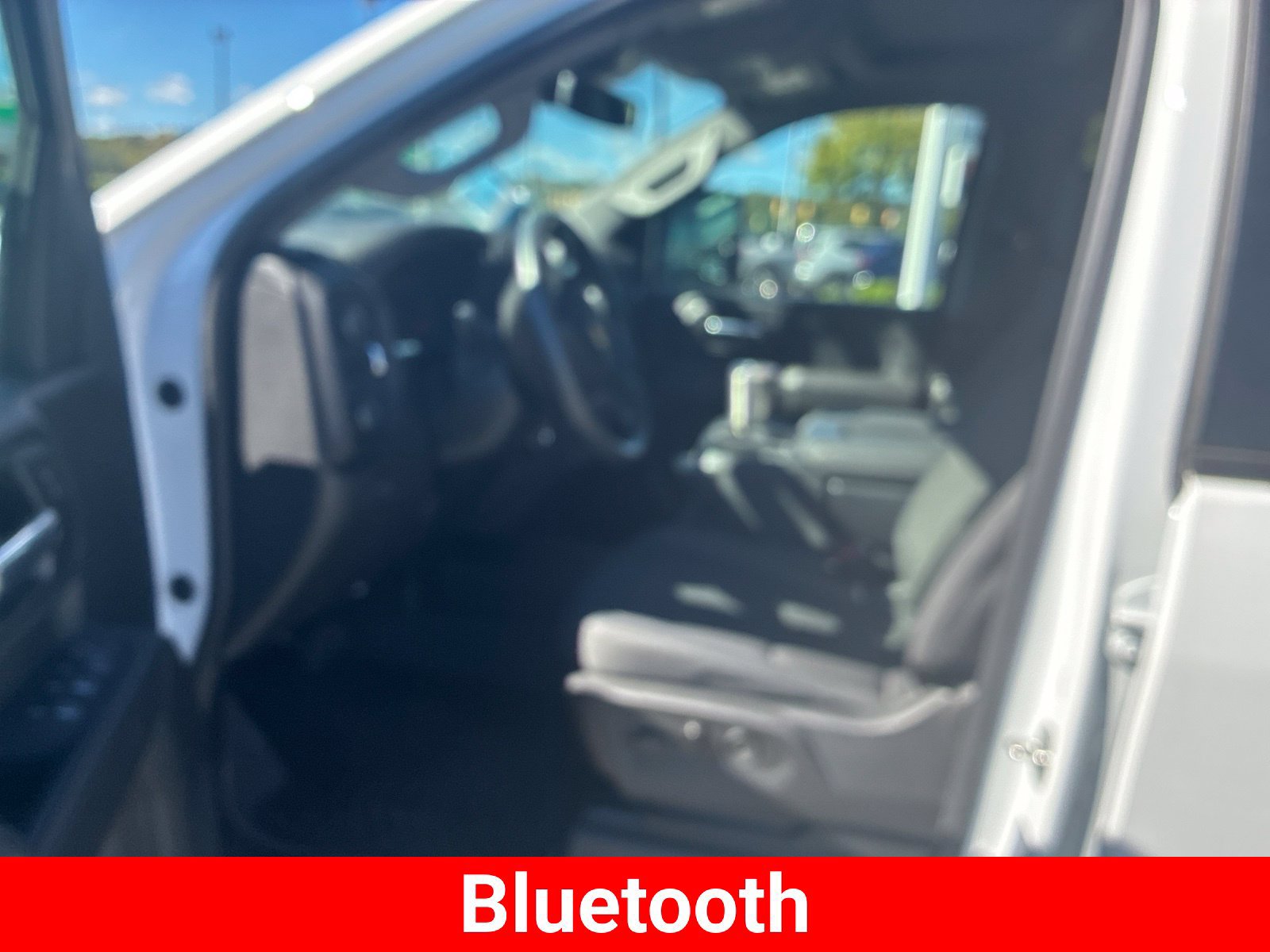 Used 2025 Chevrolet Silverado 2500 Custom w/ Custom Value Package AWD/4WD image 10