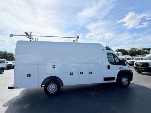 Used 2021 RAM ProMaster 3500 w/ Convenience Group image 5