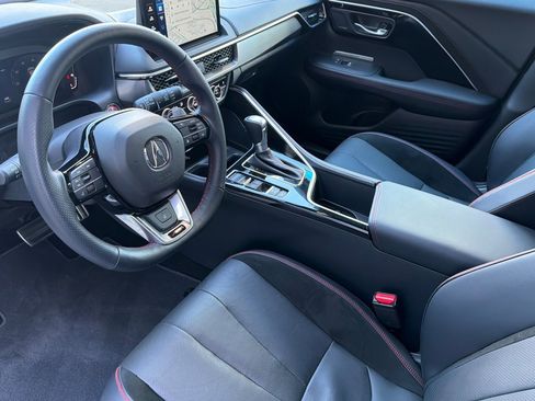 Used 2025 Acura ADX A-Spec image 11