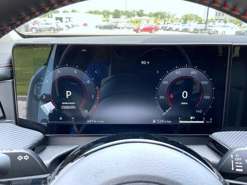 Certified 2025 Nissan Kicks SR AWD/4WD image 12