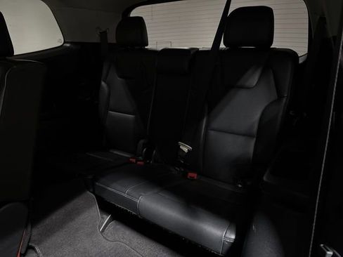 Used 2024 Kia Telluride LX AWD/4WD image 24