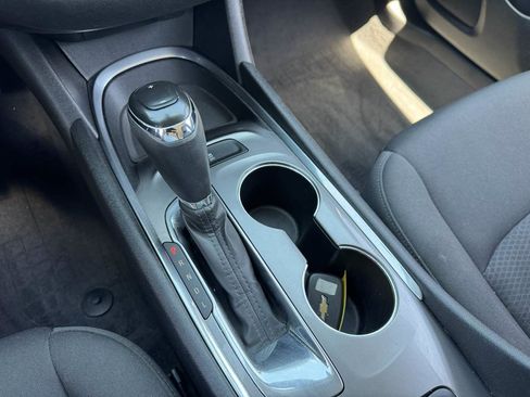 Used 2019 Chevrolet Malibu LT FWD image 33