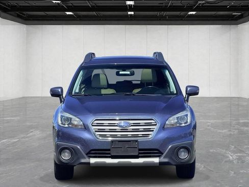 Used 2016 Subaru Outback 2.5i Limited AWD/4WD image 2