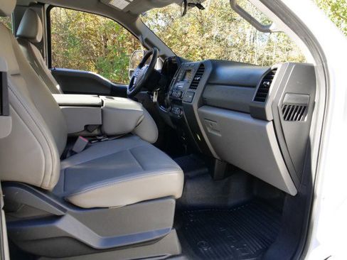 Used 2017 Ford F350 XL w/ Power Equipment Group image 36