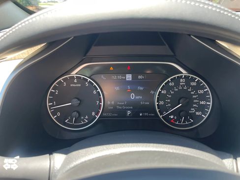 Used 2020 Nissan Murano SL w/ Moonroof Package FWD image 16