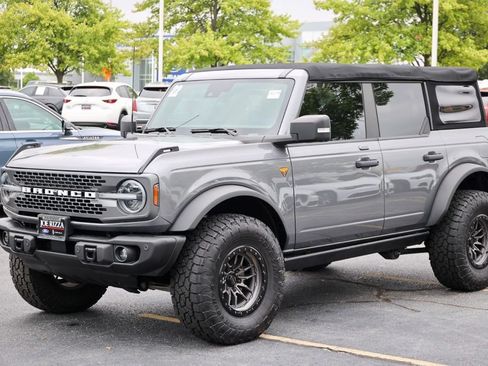 Certified 2022 Ford Bronco Badlands w/ Sasquatch Package AWD/4WD image 25