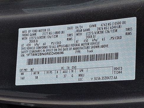 Used 2024 Ford F250 Lariat w/ Sport Appearance Package AWD/4WD image 29