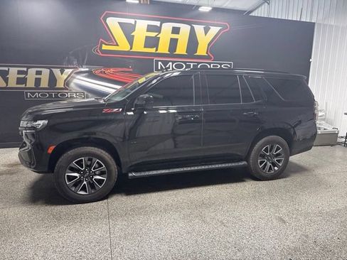 Used 2023 Chevrolet Tahoe Z71 AWD/4WD image 2