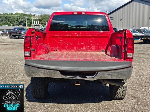 Used 2018 RAM 2500 Tradesman w/ Chrome Appearance Group AWD/4WD image 15