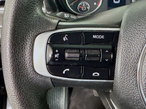 Used 2022 Kia K5 LXS image 14