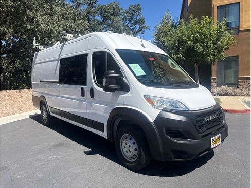 Used 2023 RAM ProMaster 3500 FWD image 3