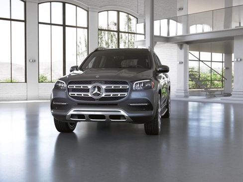 Used 2023 Mercedes-Benz GLS 450 4MATIC image 43