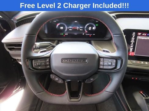 Used 2025 Dodge Charger R/T w/ Quick Order Package 25M R/T image 15