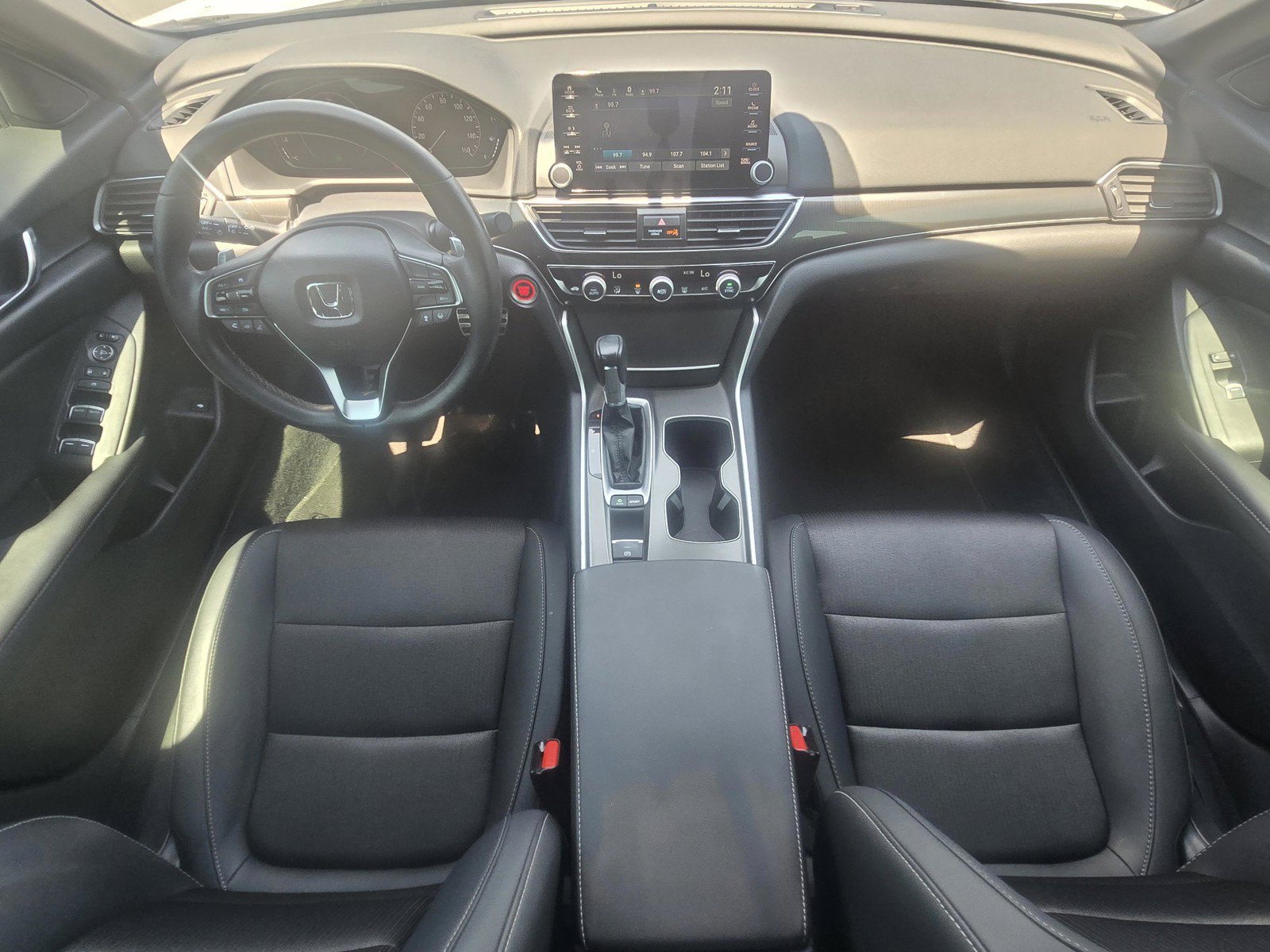 Used 2020 Honda Accord Sport image 7