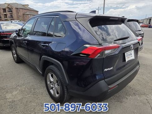 Used 2022 Toyota RAV4 XLE AWD/4WD image 5