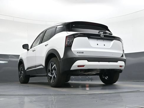 Certified 2026 Nissan Kicks SV w/ SV Premium Package FWD image 43