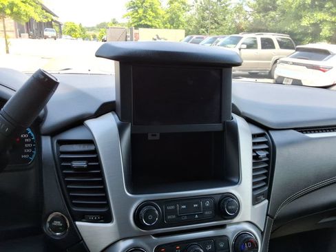 Used 2017 GMC Yukon XL SLT RWD image 33