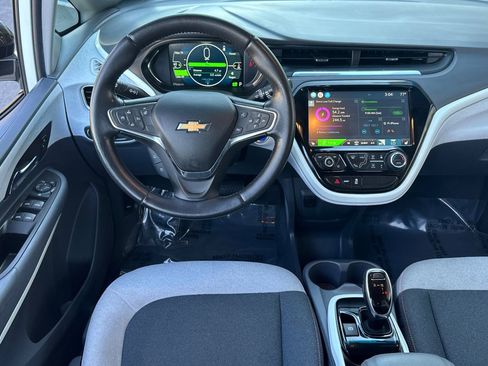Used 2021 Chevrolet Bolt LT image 17