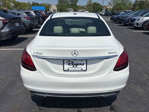 Used 2021 Mercedes-Benz C 300 4MATIC Sedan image 4