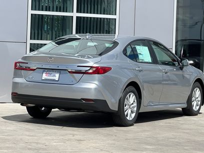 New 2026 Toyota Camry LE w/ Convenience Package