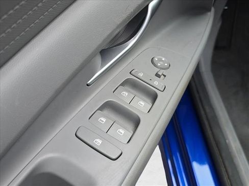 Used 2022 Hyundai Elantra SEL image 8