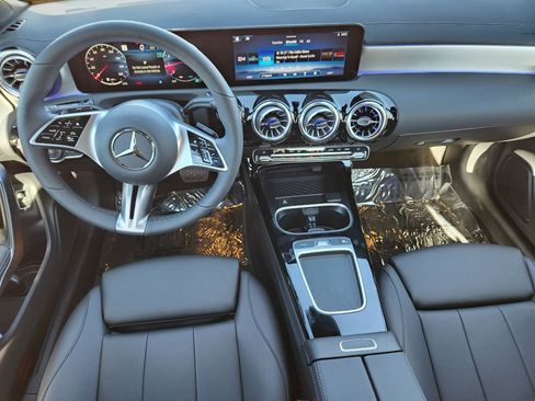 Used 2026 Mercedes-Benz CLA 250 CLA 250 image 25
