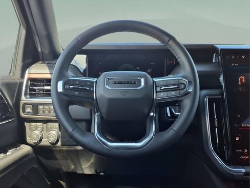 Certified 2026 GMC Yukon Denali w/ Sun & Power Step Package AWD/4WD image 17