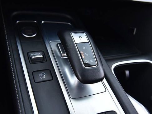 Used 2023 INFINITI QX60 Sensory w/ Vision Package AWD/4WD image 17