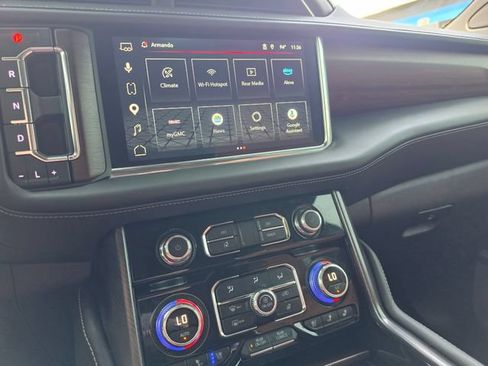 Used 2023 GMC Yukon Denali Ultimate AWD/4WD image 82