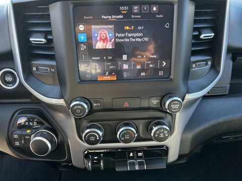 Used 2024 RAM 2500 Big Horn w/ Bed Utility Group image 29