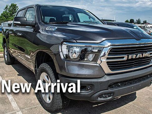 Used 2019 RAM 1500 Big Horn AWD/4WD image 4
