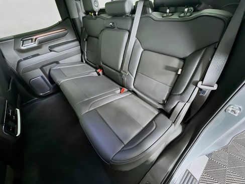 Used 2024 GMC Sierra 1500 Denali w/ Technology Package image 25